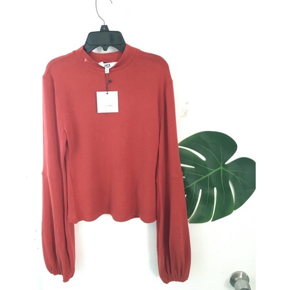 Sweaters - ✨HP✨Jack~ Bell sleeve blouse